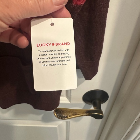 NWT Lucky Brand Women's V-Neck Ombre Button Down Cardigan - Burgundy and Coral - Picture 6 of 8